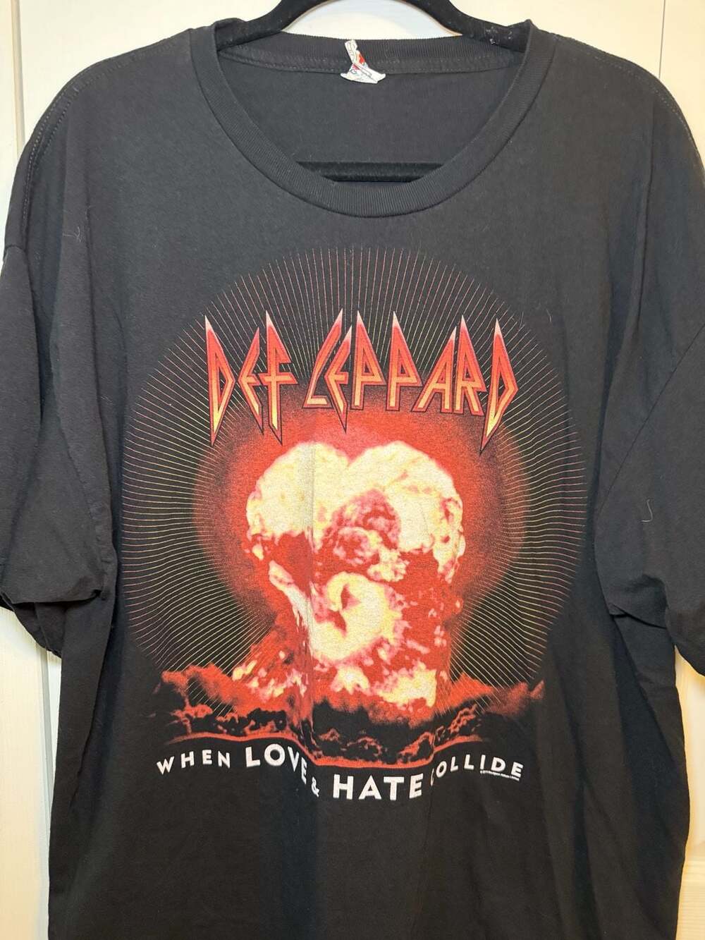 Def Leppard When Love & Hate Collide Black T-Shirt
